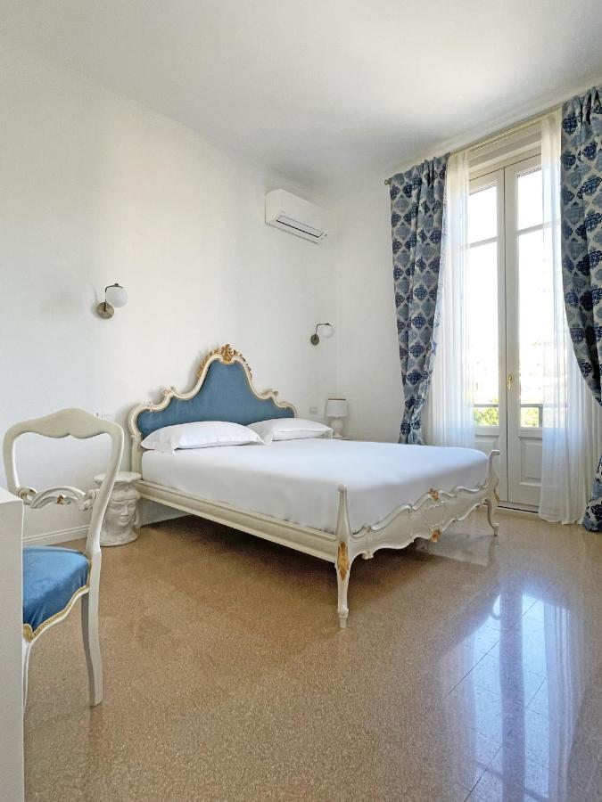 Isola - Smart Aparthotel Messina Eksteriør bilde