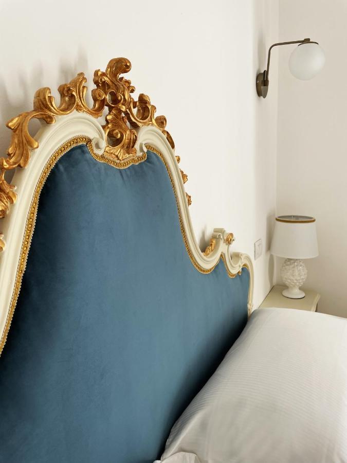 Isola - Smart Aparthotel Messina Eksteriør bilde