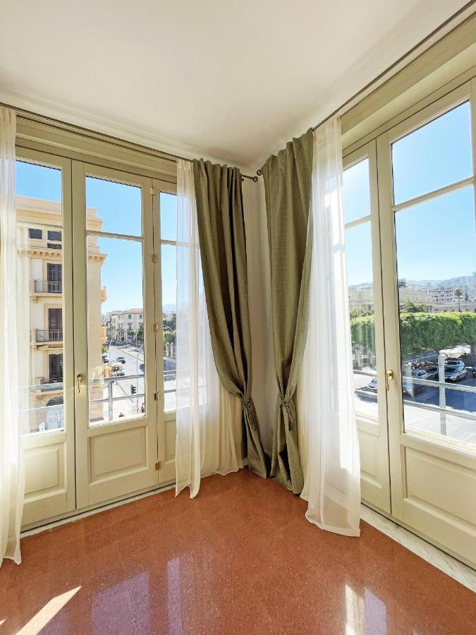 Isola - Smart Aparthotel Messina Eksteriør bilde