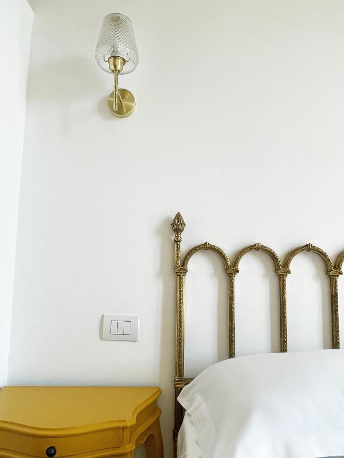 Isola - Smart Aparthotel Messina Eksteriør bilde