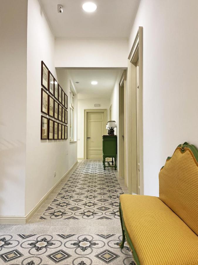 Isola - Smart Aparthotel Messina Eksteriør bilde