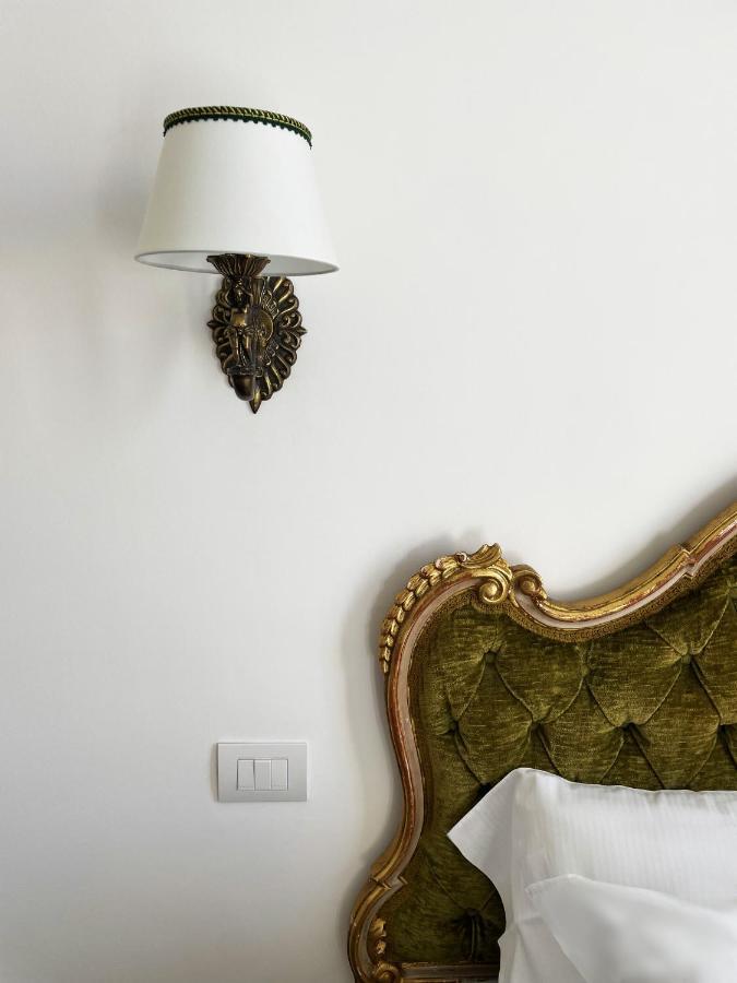 Isola - Smart Aparthotel Messina Eksteriør bilde