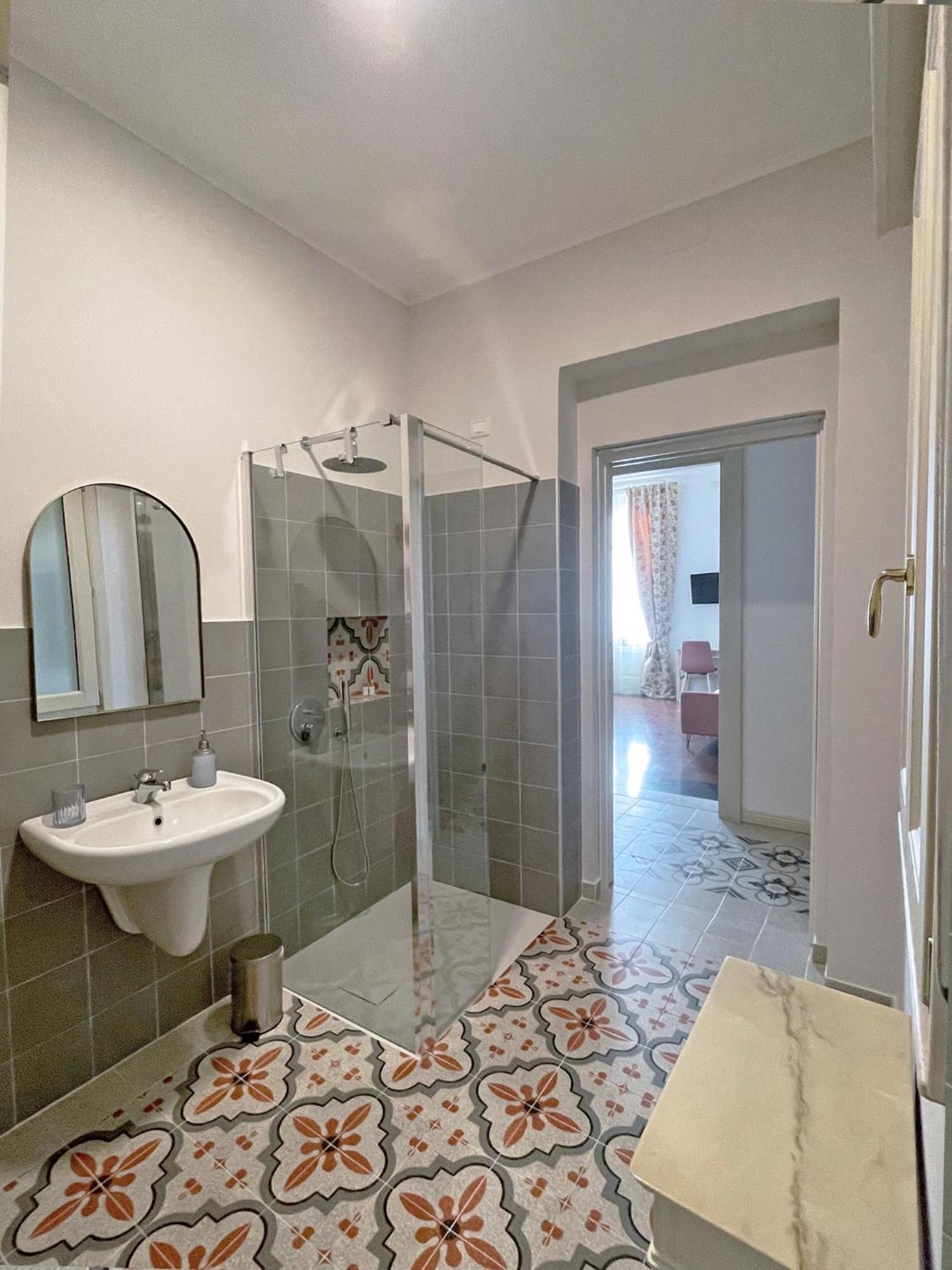 Isola - Smart Aparthotel Messina Eksteriør bilde